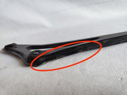 Suporte Esquerdo Eixo Traseiro Yaris 2018 A 22 Amassado Léia - Imagem 5