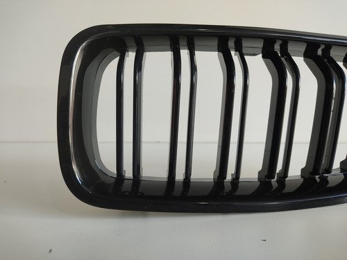 Grade Superior Esquerdo Bmw 320 2012 Até 2018 Leia Anuncio - Imagem 3