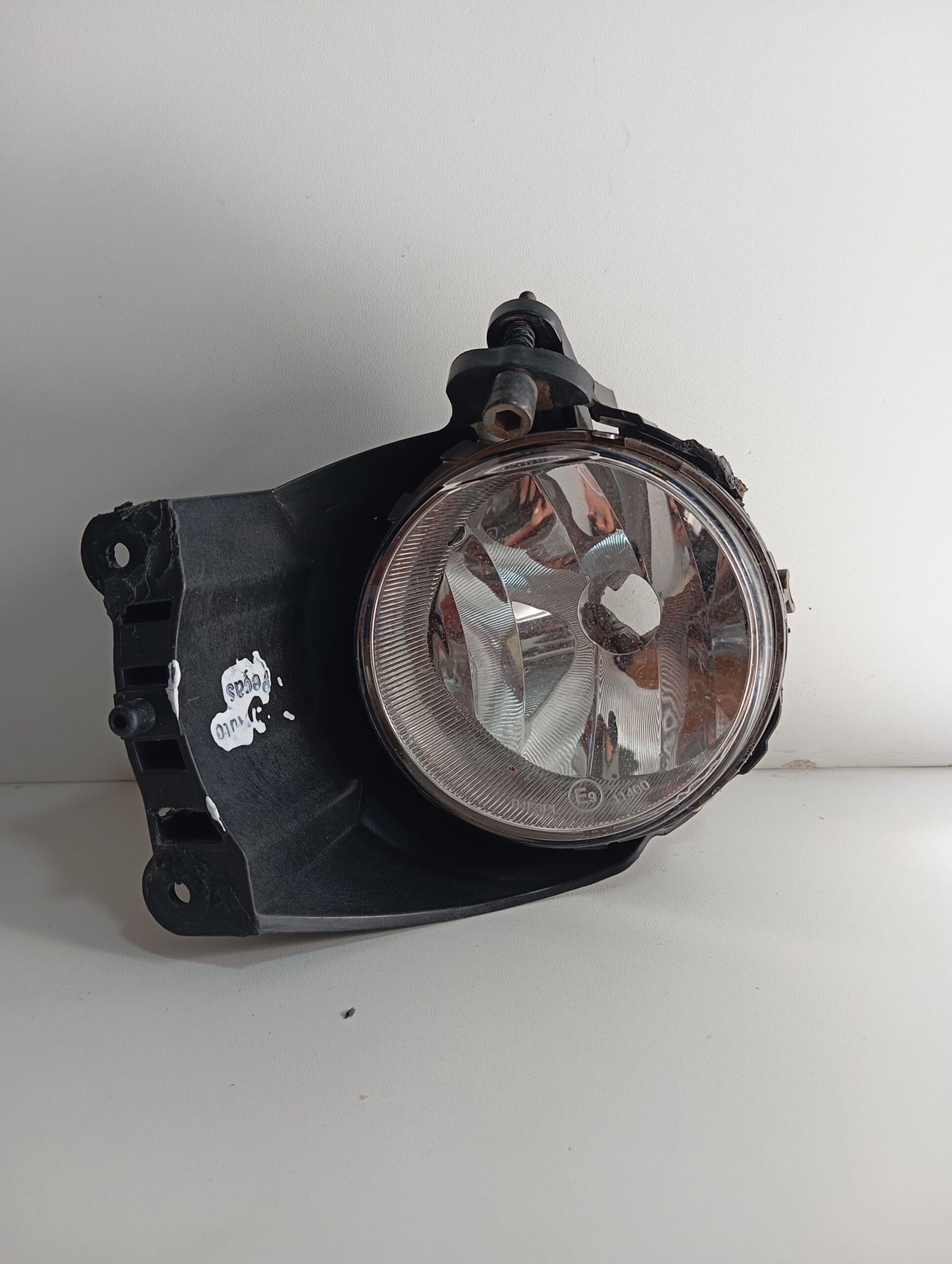 Farol Milha Lado Esquerdo S10 2012 Até 2023 Avaria Léia - Imagem 2