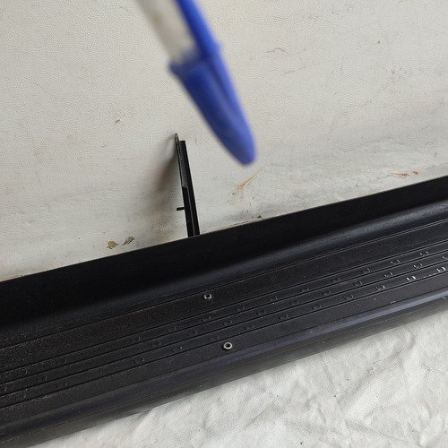 Spoiler Stribo Direito Sw4 2005 Ao 2012 Avaria Leia Anúncio - Imagem 4