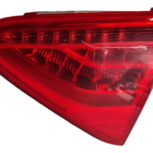 Lanterna Lado Direito Tampa Mala A5 2013 A 2015 Avaria Léia