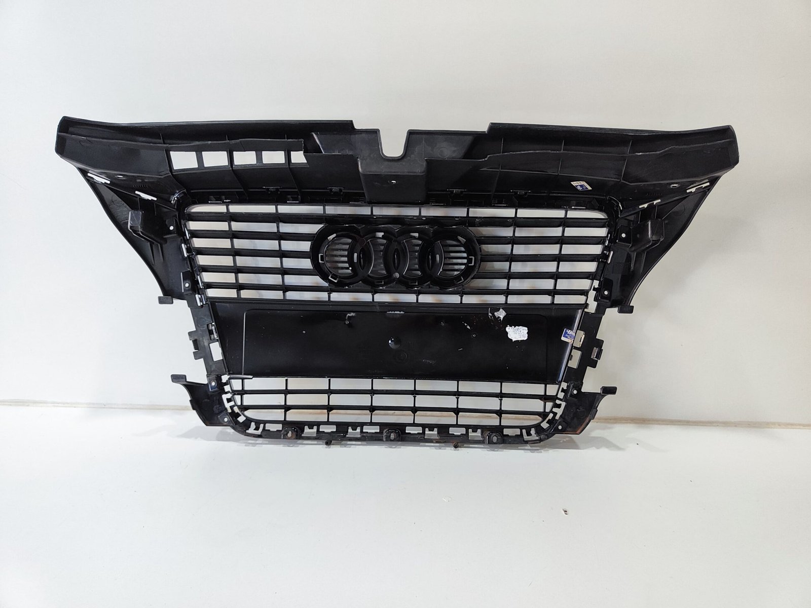 Grade Central Dianteira Audi A3 2009 a 2012 Avaria Léia - Imagem 7