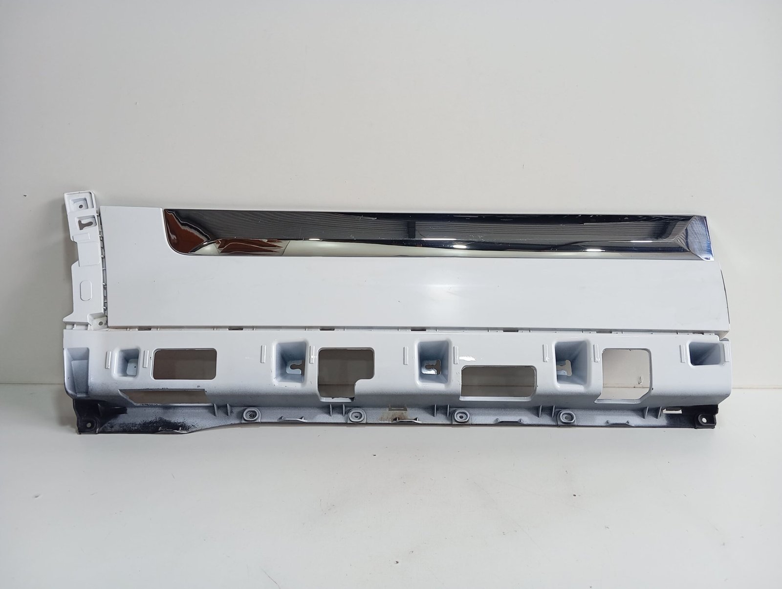 Friso Porta Traseira Direito Tiggo 8 2021 Ate 2023 Léia - Imagem 2