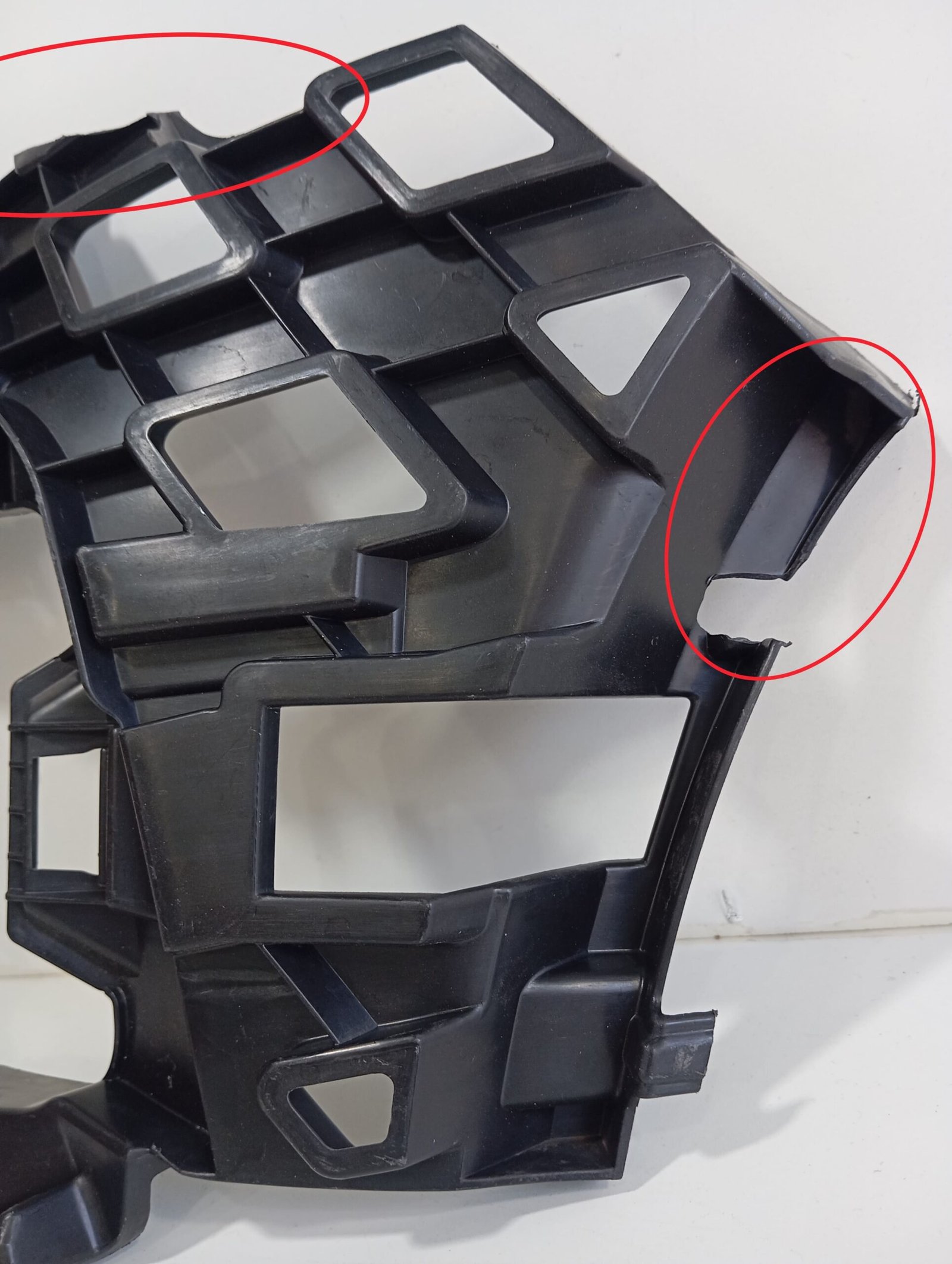 Suporte Farol Milha Esquerdo T-cross 2019 A 2024 Avaria Leia - Imagem 3