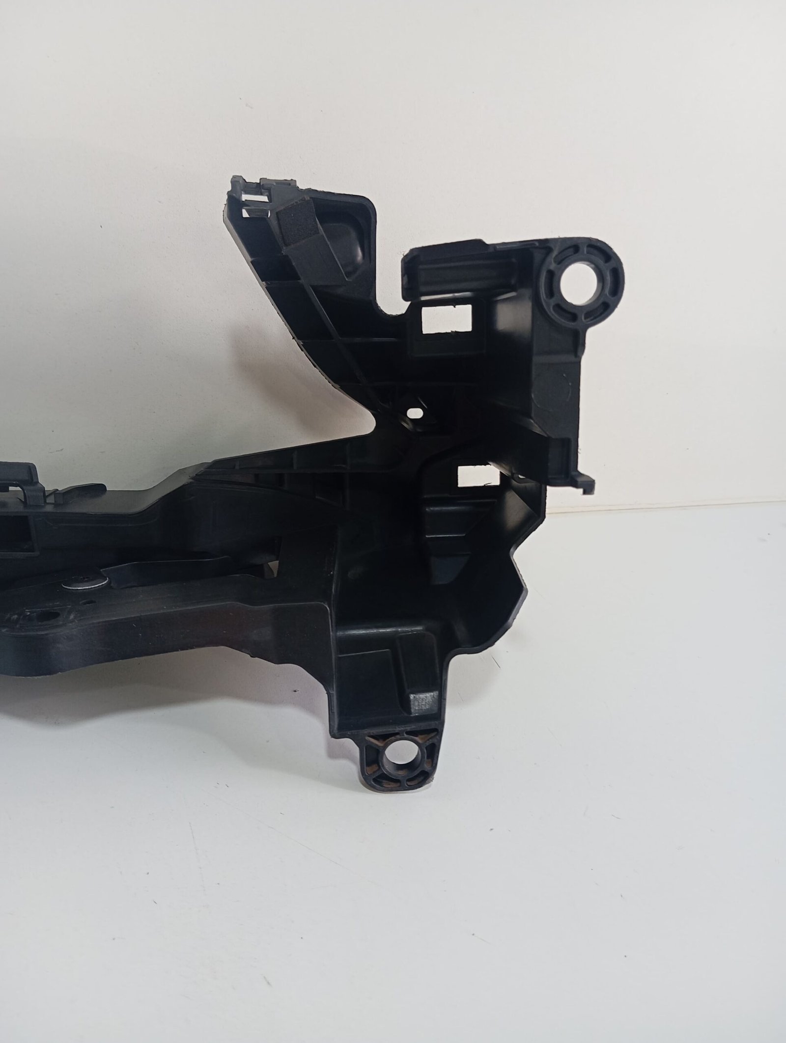 Suporte Farol Lado Esquerdo CRV 2012 Até 2014 Avaria Leia - Imagem 9