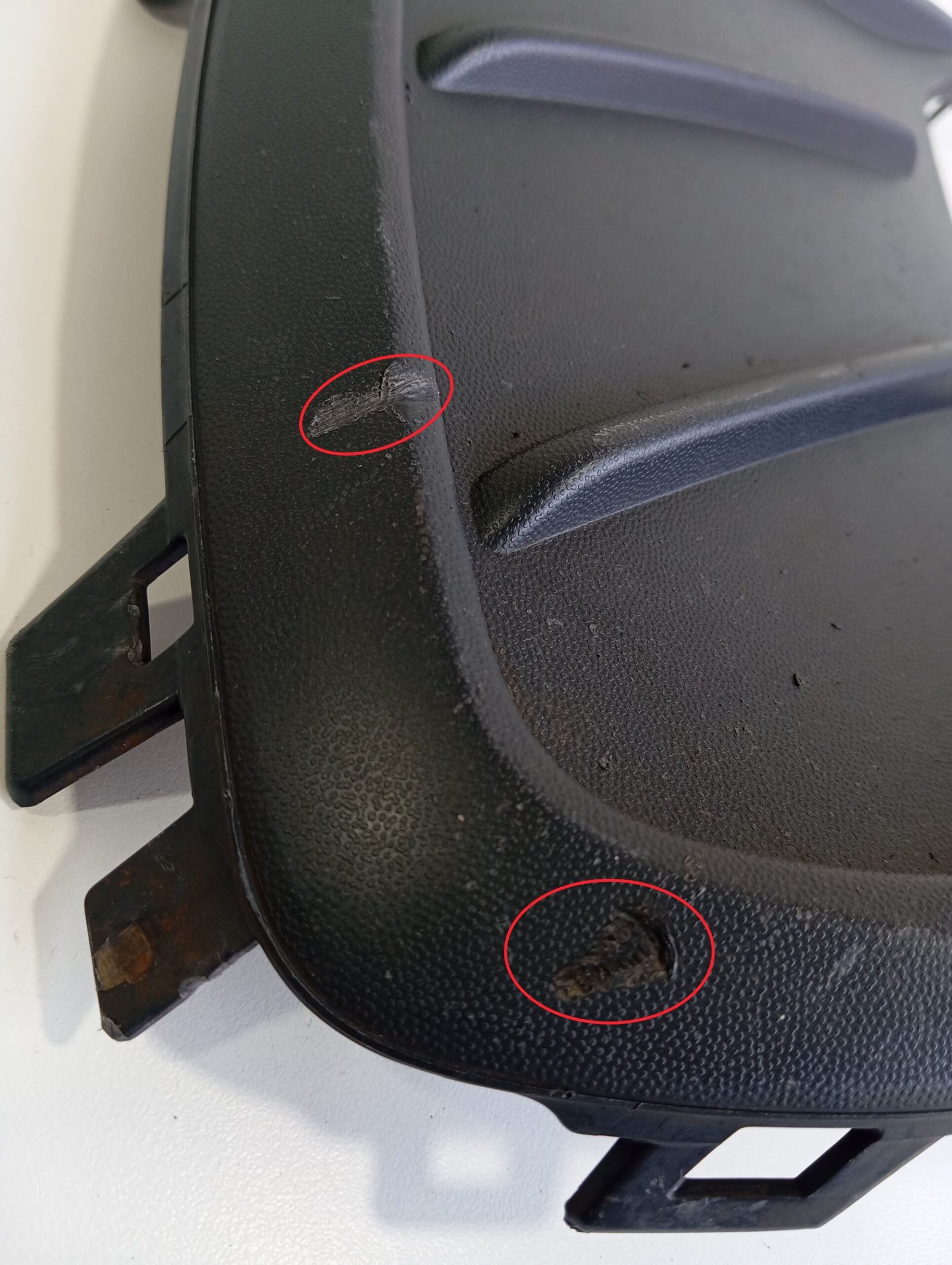 Moldura Farol Milha Direito Polo Confortline 2023 A 26 Léia - Imagem 4